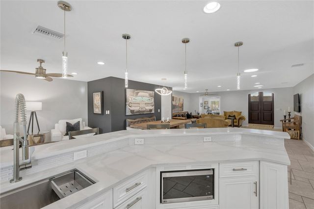 1963 MICHIGAN AVENUE NE, St Petersburg, FL 33703