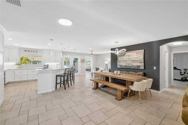 1963 MICHIGAN AVENUE NE, St Petersburg, FL 33703