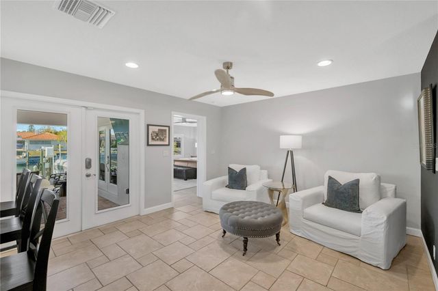 1963 MICHIGAN AVENUE NE, St Petersburg, FL 33703