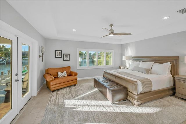 1963 MICHIGAN AVENUE NE, St Petersburg, FL 33703