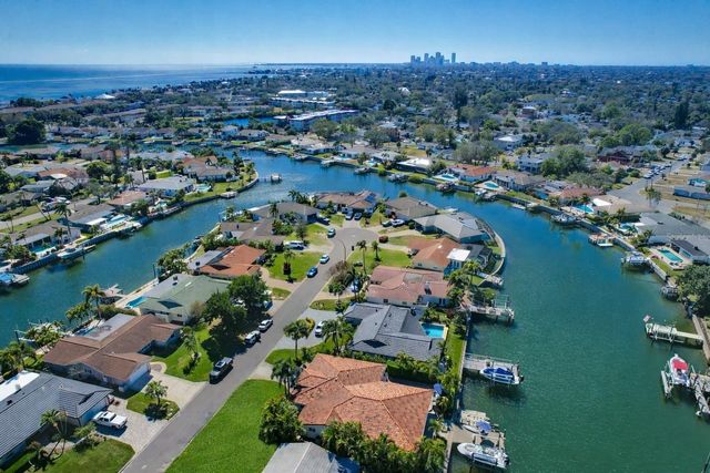 1963 MICHIGAN AVENUE NE, St Petersburg, FL 33703