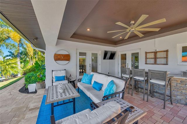 1963 MICHIGAN AVENUE NE, St Petersburg, FL 33703