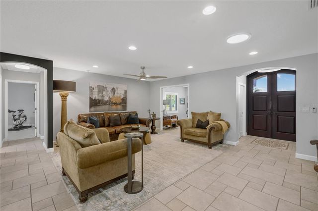 1963 MICHIGAN AVENUE NE, St Petersburg, FL 33703