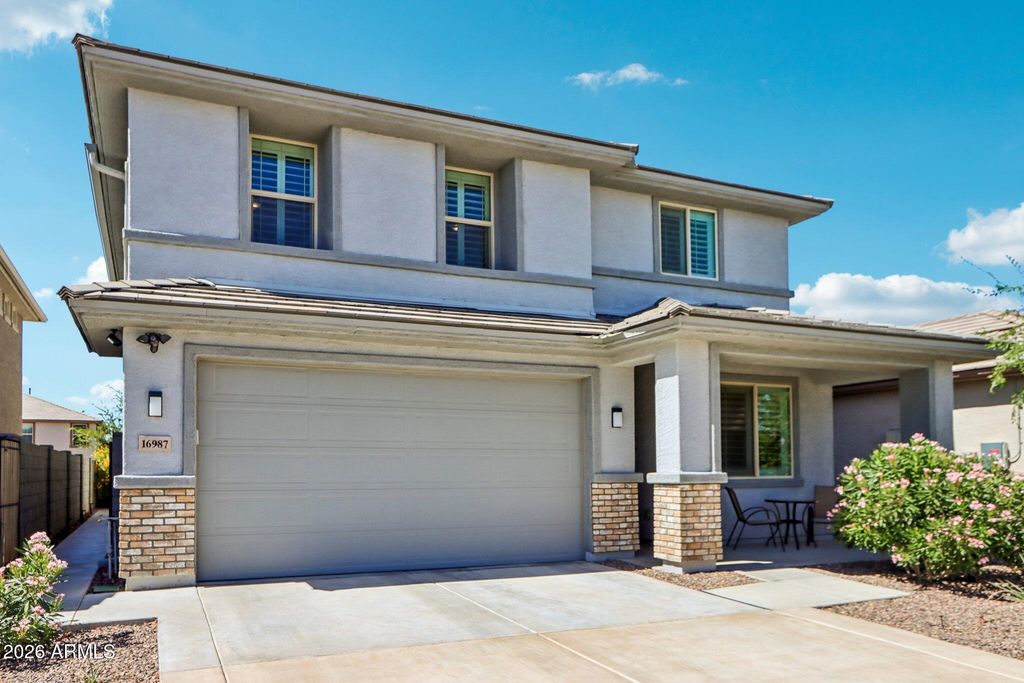 16987 W RED BIRD Road, Surprise, AZ 85387 — exterior