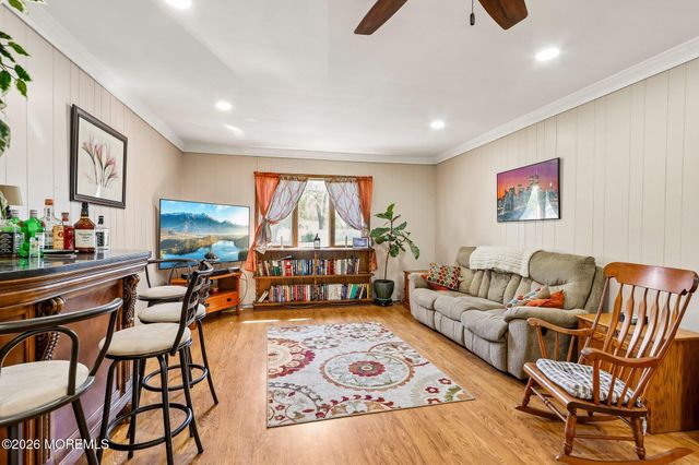 5 Farmdale Road, Hazlet, NJ 07730