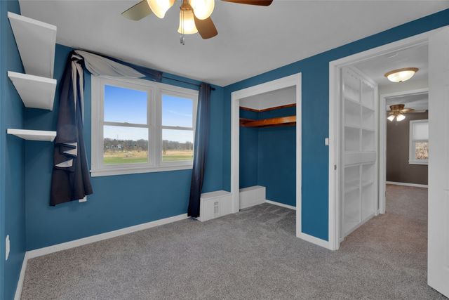 965 2nd street Street, Marion, IA 52302