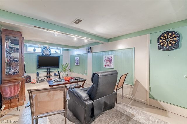 13611 Cranwood Park Boulevard, Garfield Heights, OH 44125