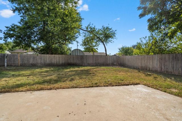 6310 Shadow BND, Austin, TX 78745