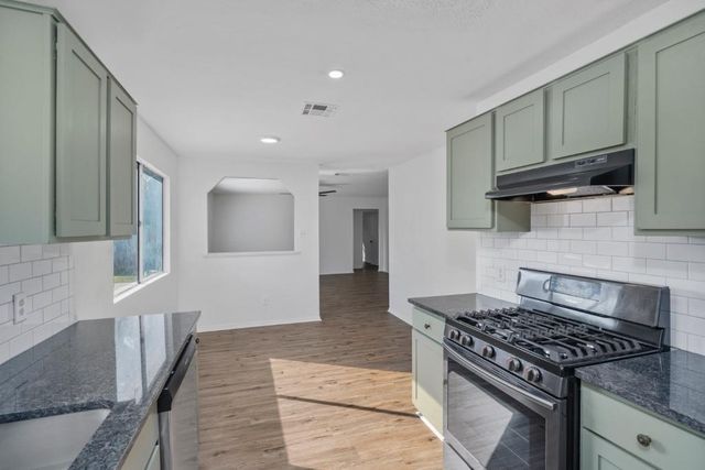 6310 Shadow BND, Austin, TX 78745