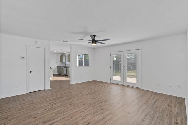 6310 Shadow BND, Austin, TX 78745