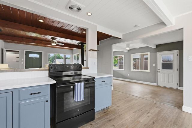 215 Mesa St, Wheatland, CA 95692