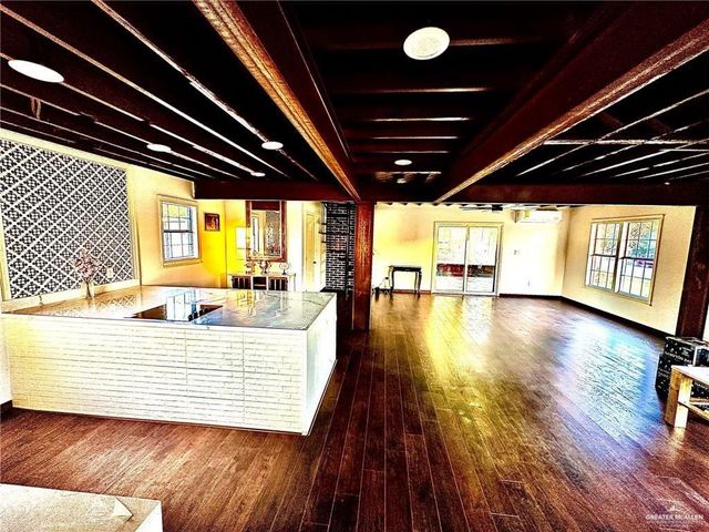 1320 Kendlewood Avenue, Mcallen, TX 78501