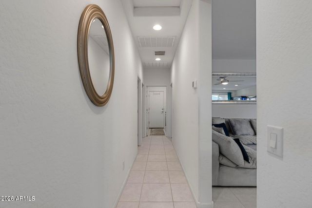 9416 W HEATHERBRAE Drive, Phoenix, AZ 85037