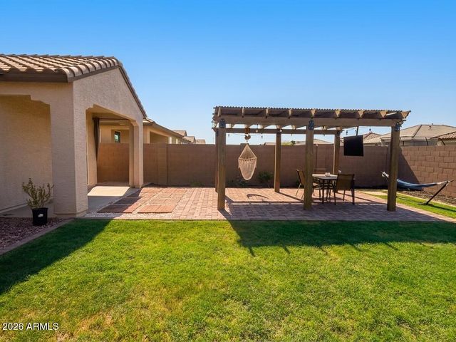 9416 W HEATHERBRAE Drive, Phoenix, AZ 85037