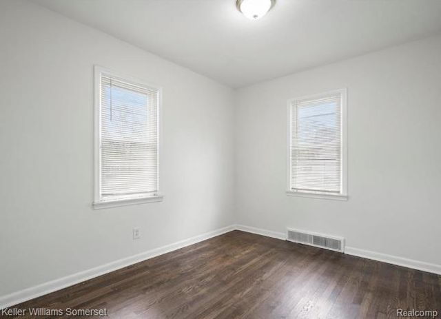 22625 Oaklane Street, Warren, MI 48089