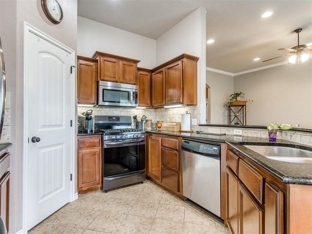 1524 Rangeline Road, Norman, OK 73071