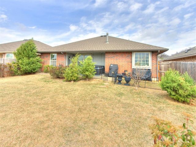 1524 Rangeline Road, Norman, OK 73071