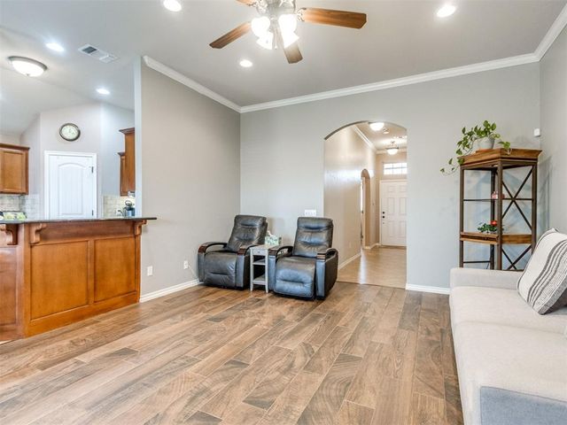 1524 Rangeline Road, Norman, OK 73071