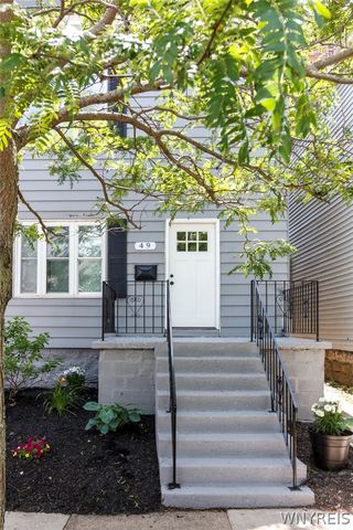 49 Massachusetts Avenue, Buffalo, NY 14213