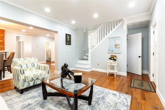 49 Massachusetts Avenue, Buffalo, NY 14213