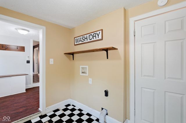 2520 W 60th Street, Indianapolis, IN 46228