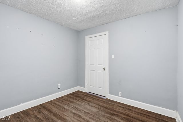 2520 W 60th Street, Indianapolis, IN 46228