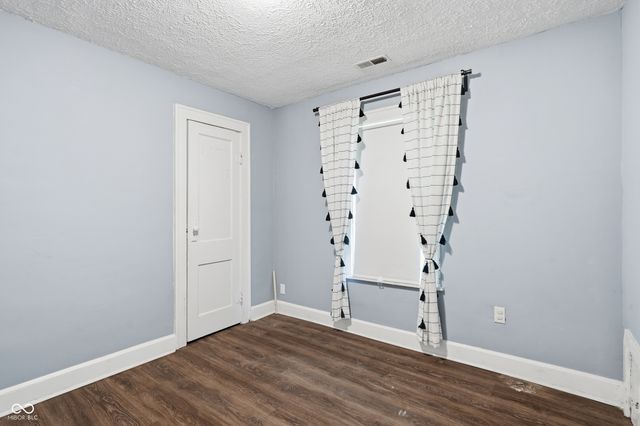 2520 W 60th Street, Indianapolis, IN 46228