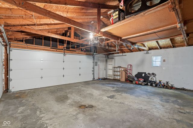2520 W 60th Street, Indianapolis, IN 46228