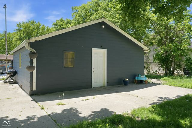 2520 W 60th Street, Indianapolis, IN 46228