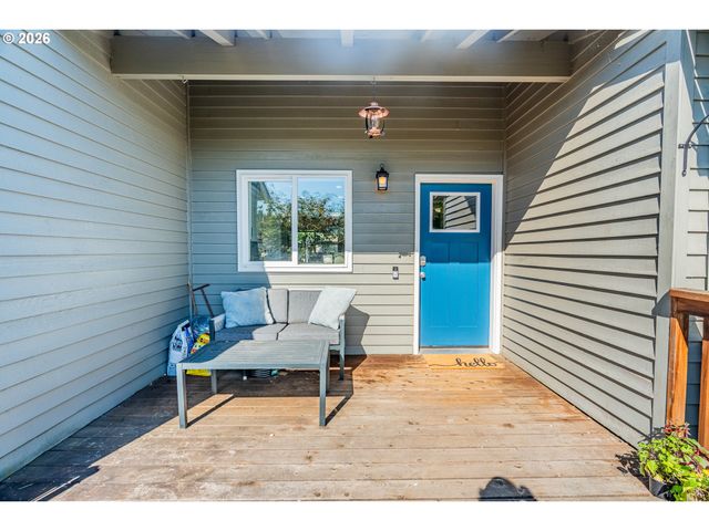 14730 Se LUELLA Ln, Milwaukie, OR 97267