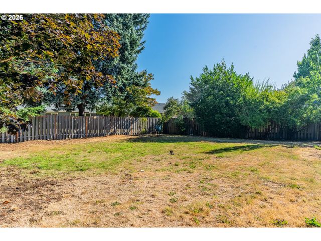 14730 Se LUELLA Ln, Milwaukie, OR 97267