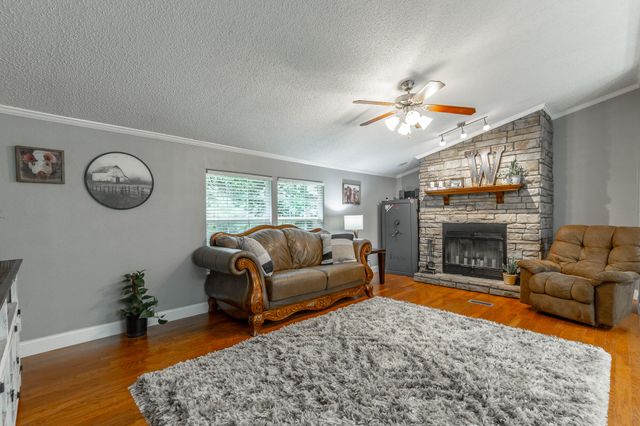 173 Lytle Road, Rossville, GA 30741