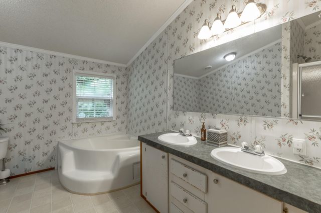 173 Lytle Road, Rossville, GA 30741