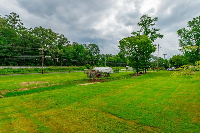 173 Lytle Road, Rossville, GA 30741