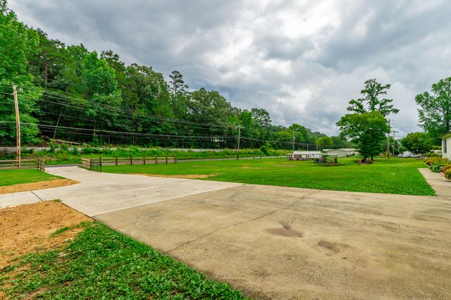 173 Lytle Road, Rossville, GA 30741