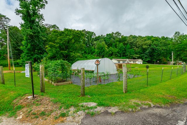 173 Lytle Road, Rossville, GA 30741