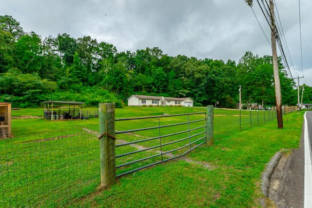173 Lytle Road, Rossville, GA 30741