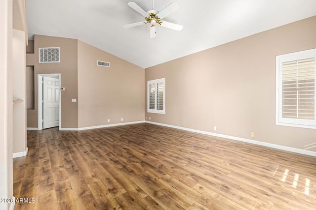 9041 W ESCUDA Drive, Peoria, AZ 85382