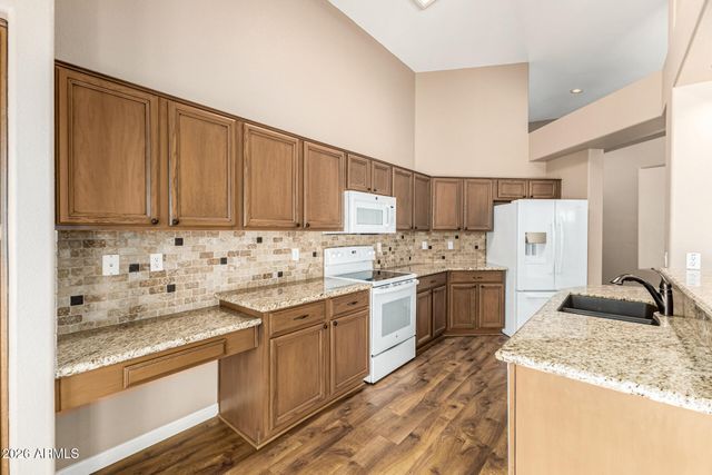 9041 W ESCUDA Drive, Peoria, AZ 85382