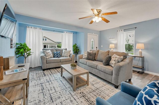 417 N Second ST, Hampton, VA 23664