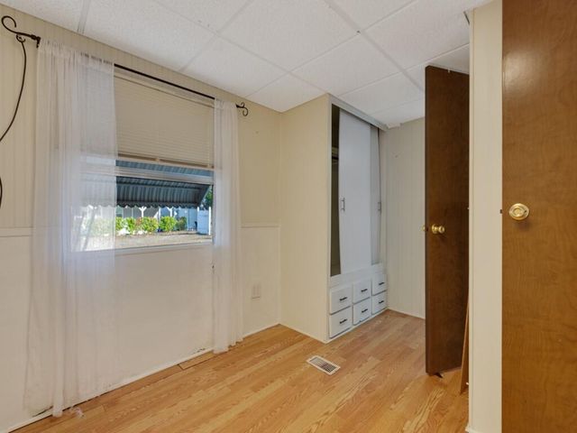 335 NE Tropicalia Lane, Jensen Beach, FL 34957