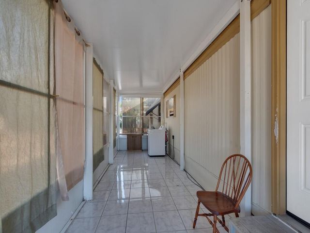 335 NE Tropicalia Lane, Jensen Beach, FL 34957