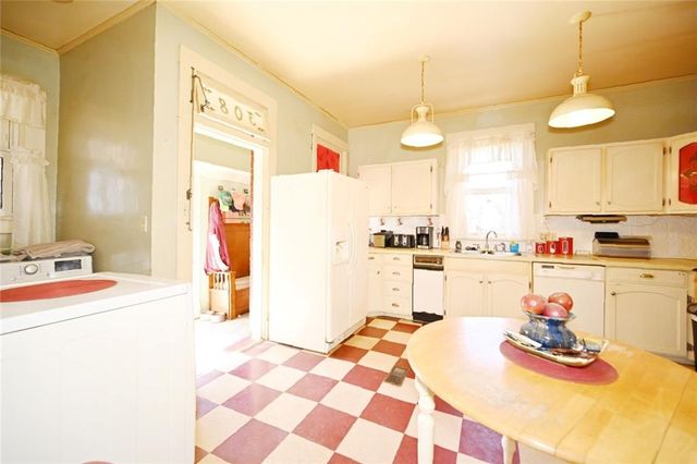 308 R Street, Atchison, KS 66002