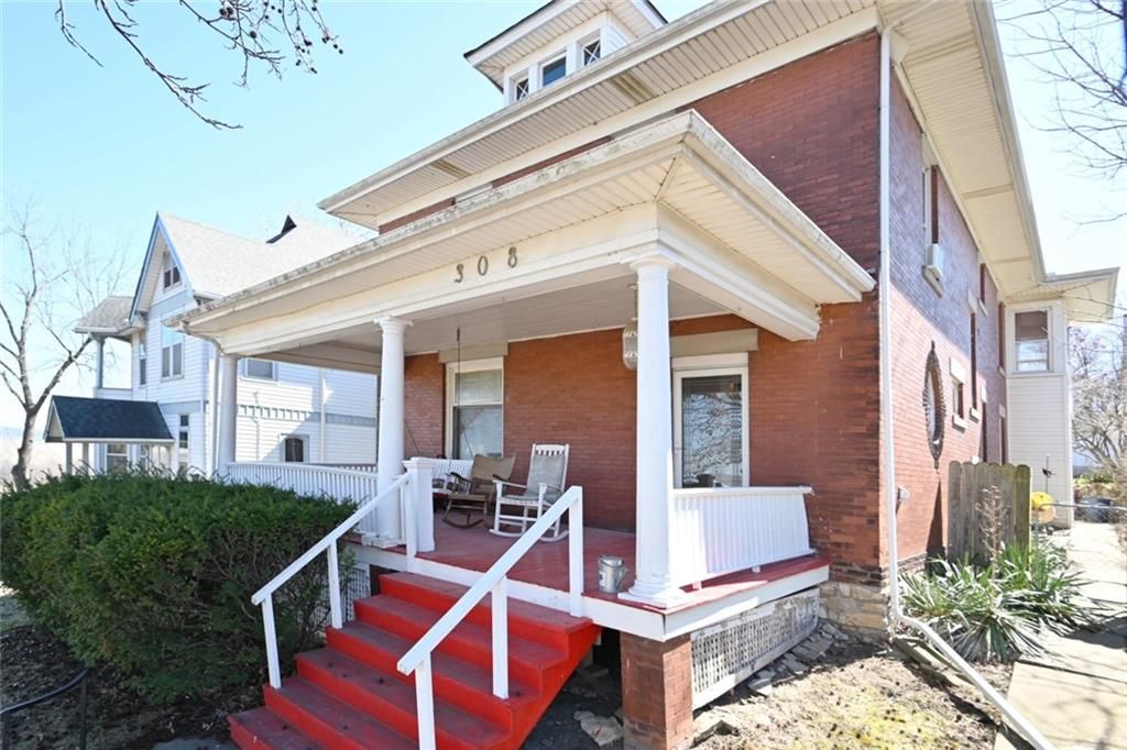 308 R Street, Atchison, KS 66002