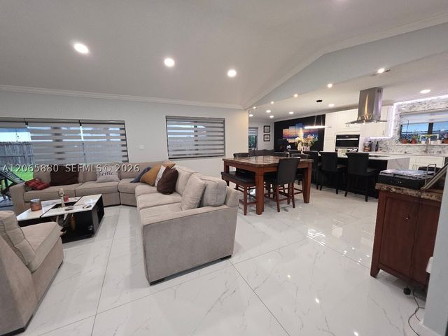 15101 SW 180th Ter, Miami, FL 33187