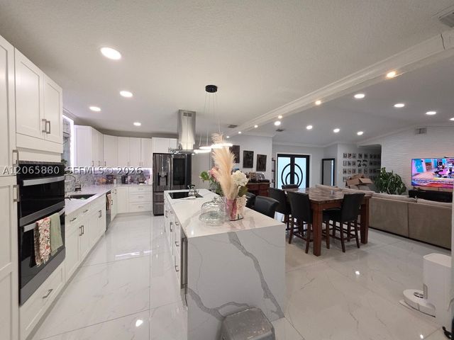 15101 SW 180th Ter, Miami, FL 33187