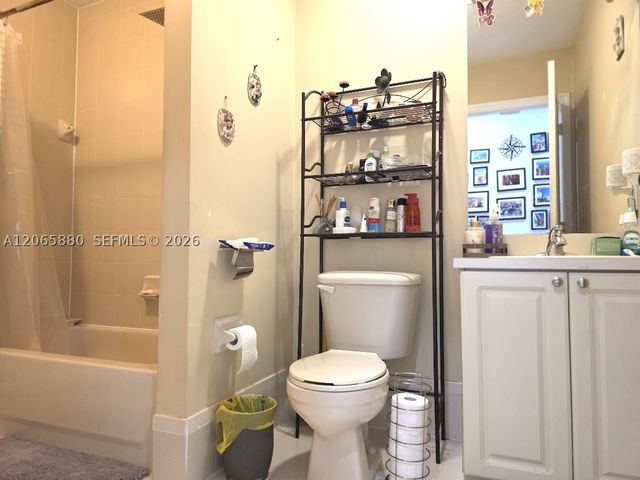 15101 SW 180th Ter, Miami, FL 33187