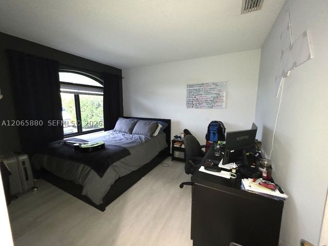 15101 SW 180th Ter, Miami, FL 33187
