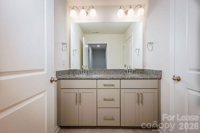 4160 Steel Way, Sherrills Ford, NC 28673