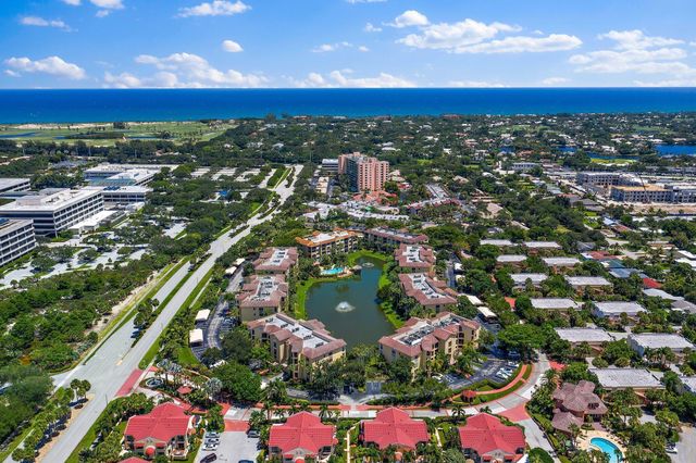800 Uno Lago Drive 104, Juno Beach, FL 33408